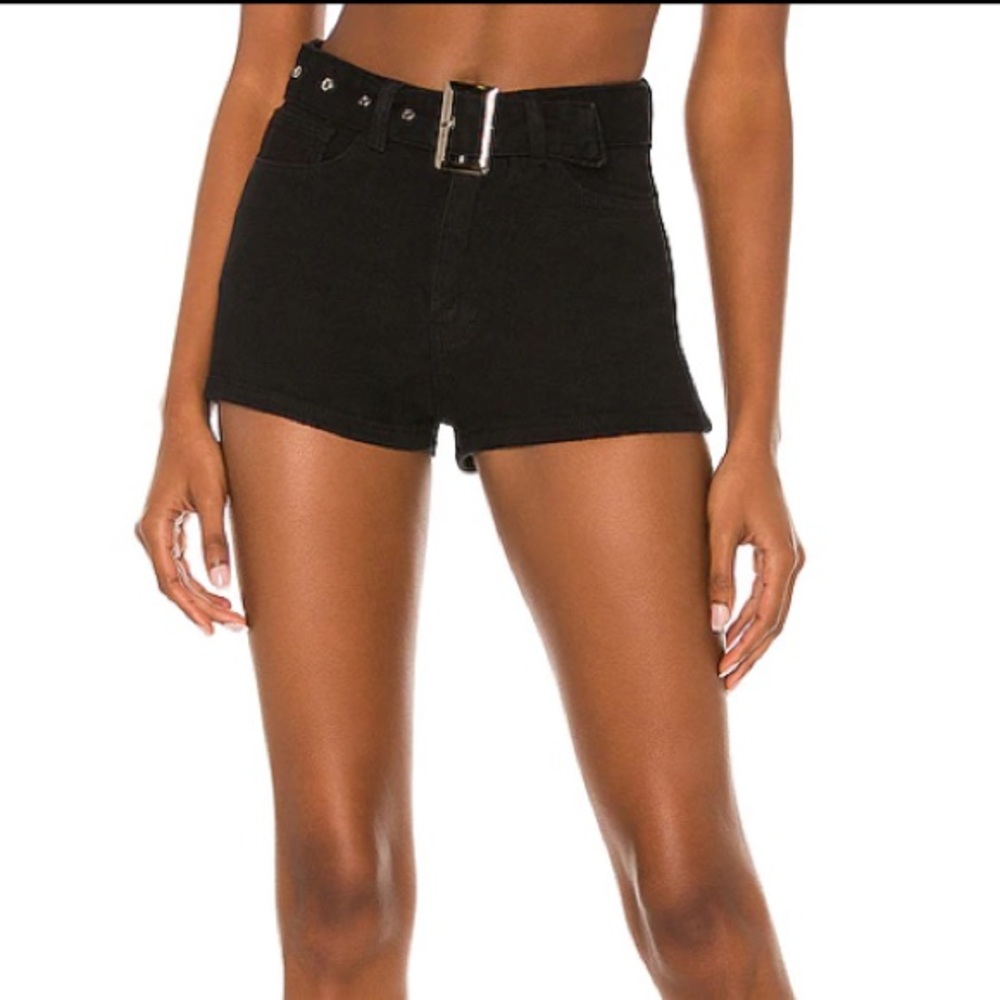 Bria Belted Shorts in Vintage Black